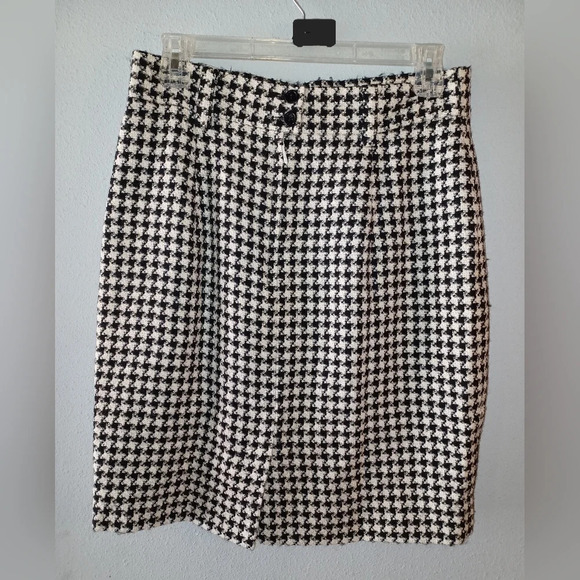 A Mondi Vintage Wool Lined Mini Houndstooth Skirt Black White - Picture 2 of 8